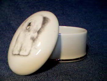 OvalTrinket